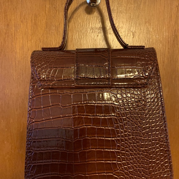 Purse - Picture 1 of 2